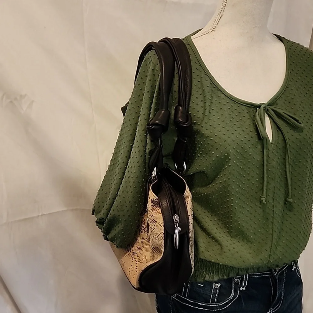 Del Rio Handbag - Picture 3 of 9